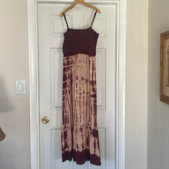 Lucky - Tye dyed cotton full length dress - Picture 9 of 13